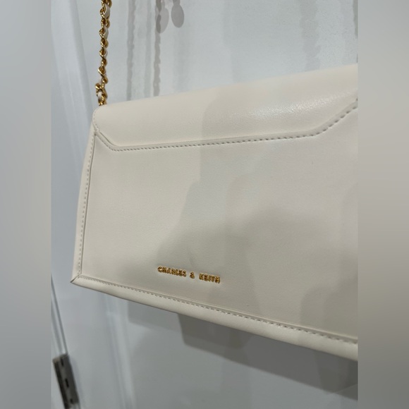 Charles & Keith Roza Beaded Handle Scarf Bag in Cream NWT - Picture 12 of 16